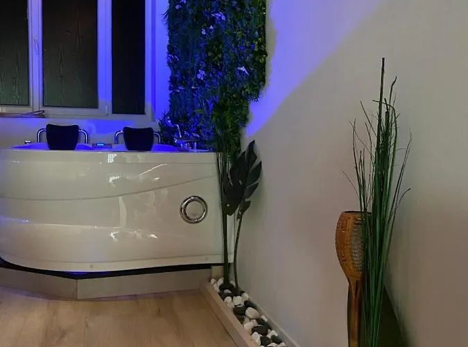 Sweet Exotique By Locations_lepuyenvelay